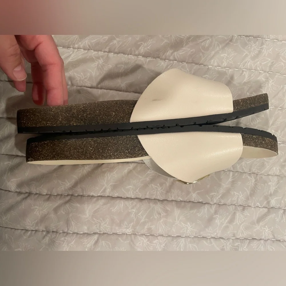 Universal Thread sandals - Picture 4 of 6